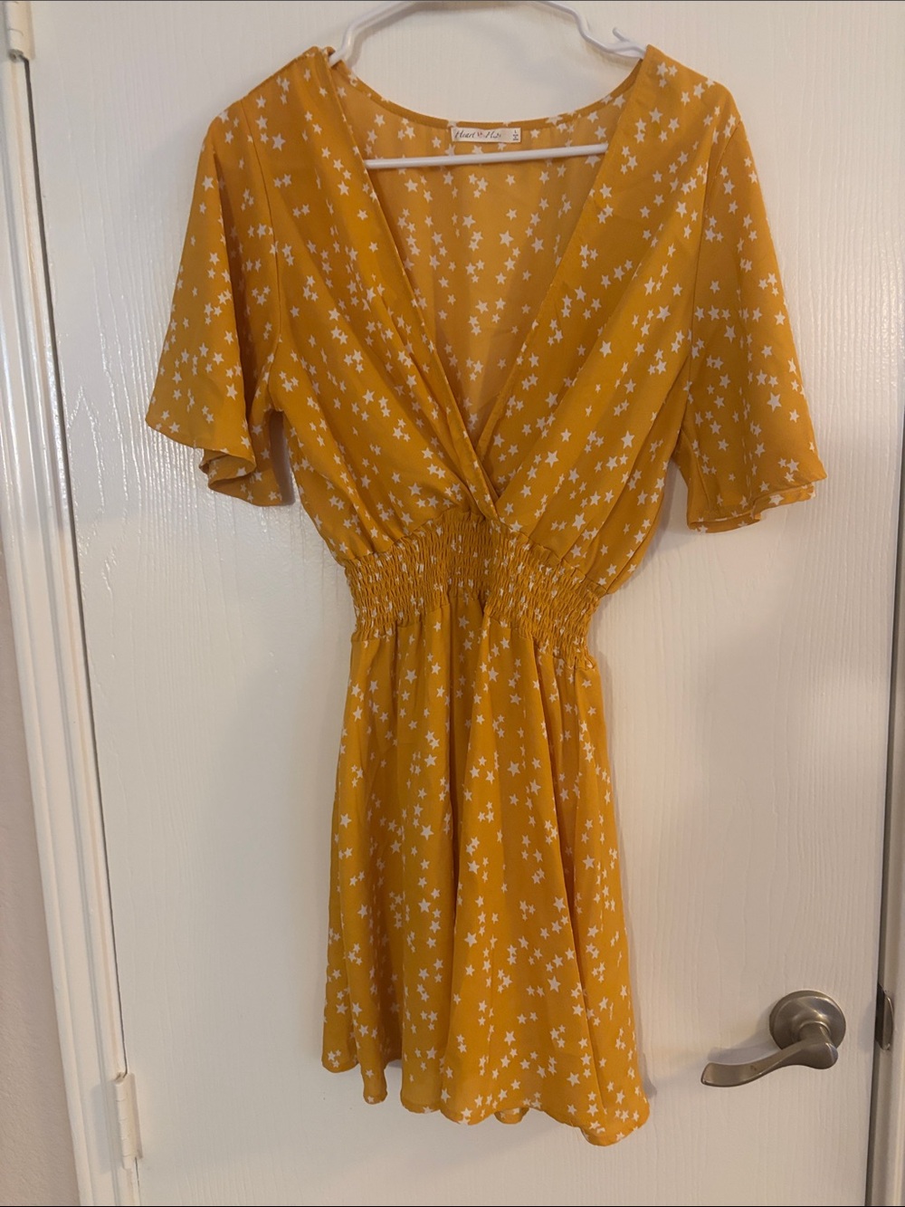 Heart & Hips  mustard yellow sheer chiffon star print dress. Sz L
